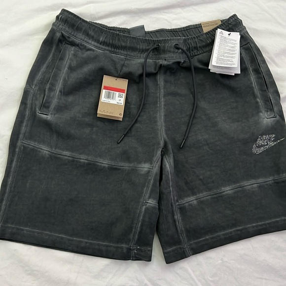 Men's Nike Sportswear Jersey Shorts Size Large New Unworn